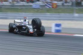 Last lap drama as Raikkonen crashes out, 2005.jpg, 6,2kB